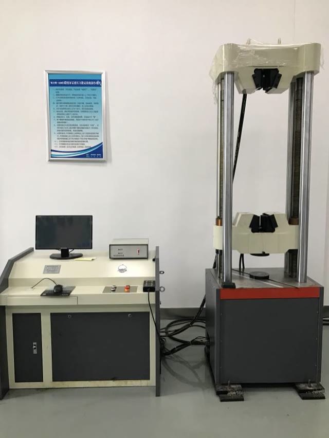 Universal testing machine
